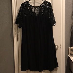 Short swing dress with lace top